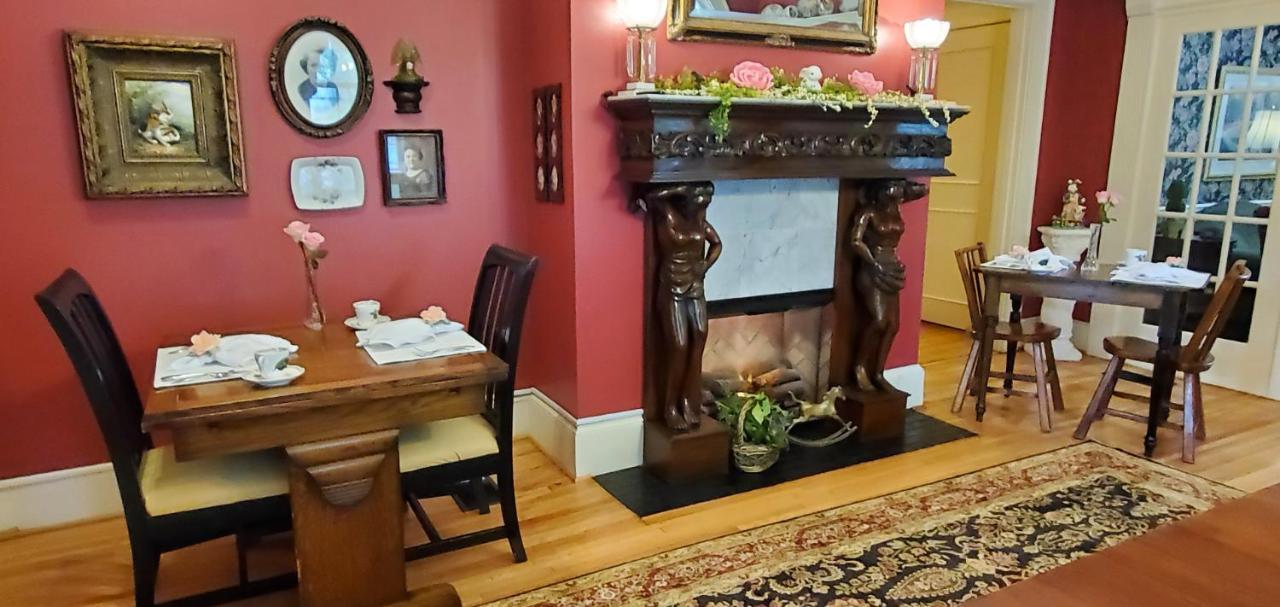 Pettigru Place Bed & Breakfast