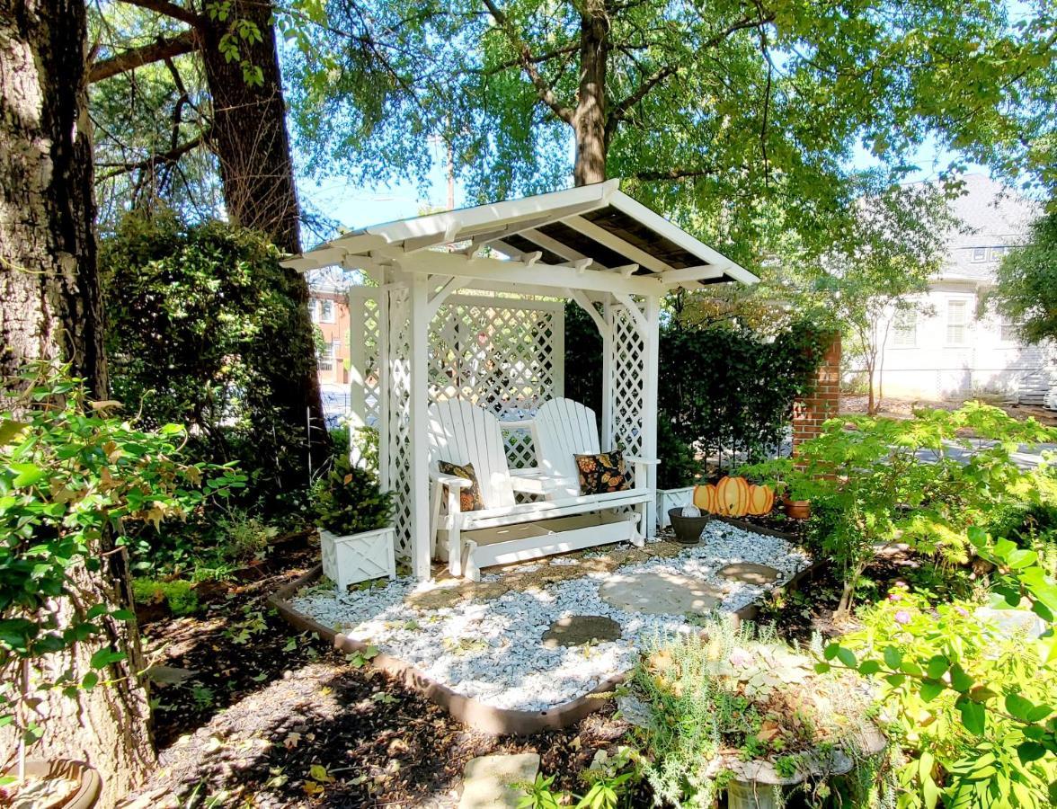 Bed & Breakfast Pettigru Place 3*