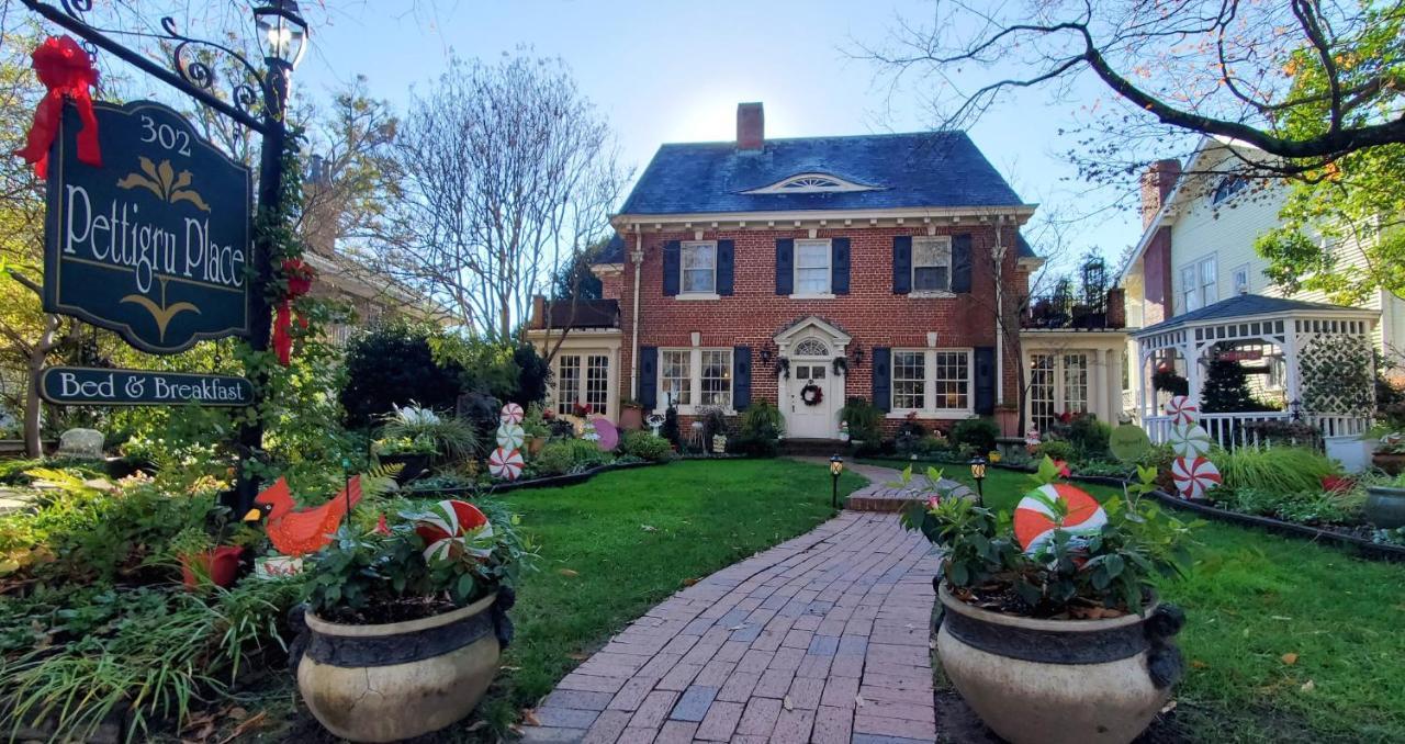 Pettigru Place Bed & Breakfast