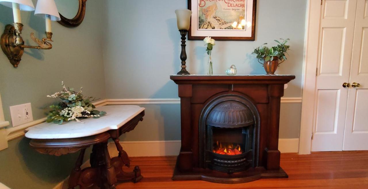 Pettigru Place Bed & Breakfast